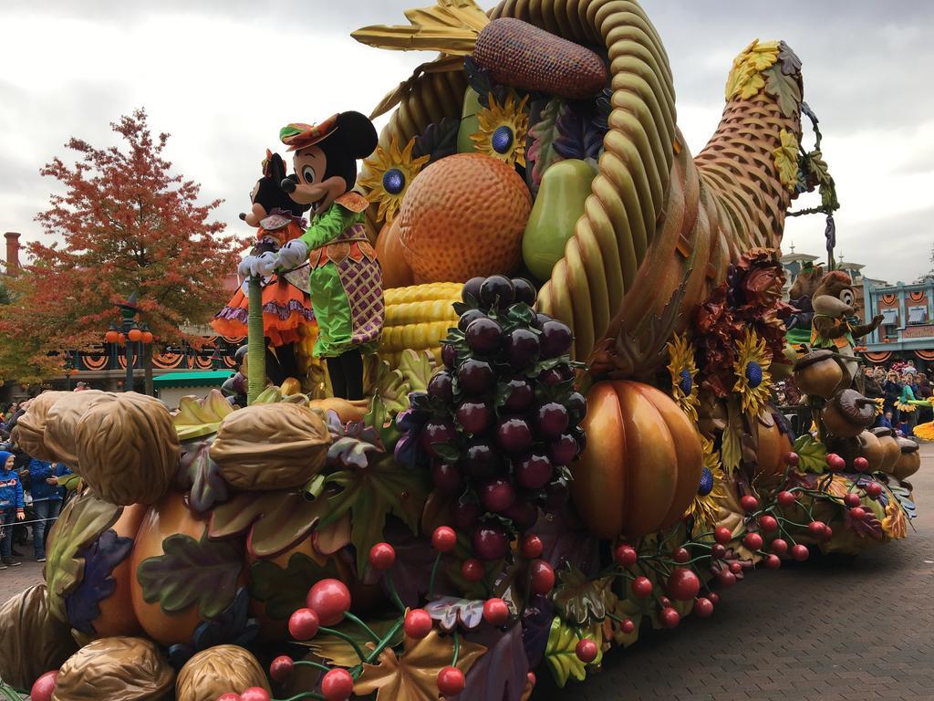 F&B'S Home Disneyland Paris Serris Exterior photo